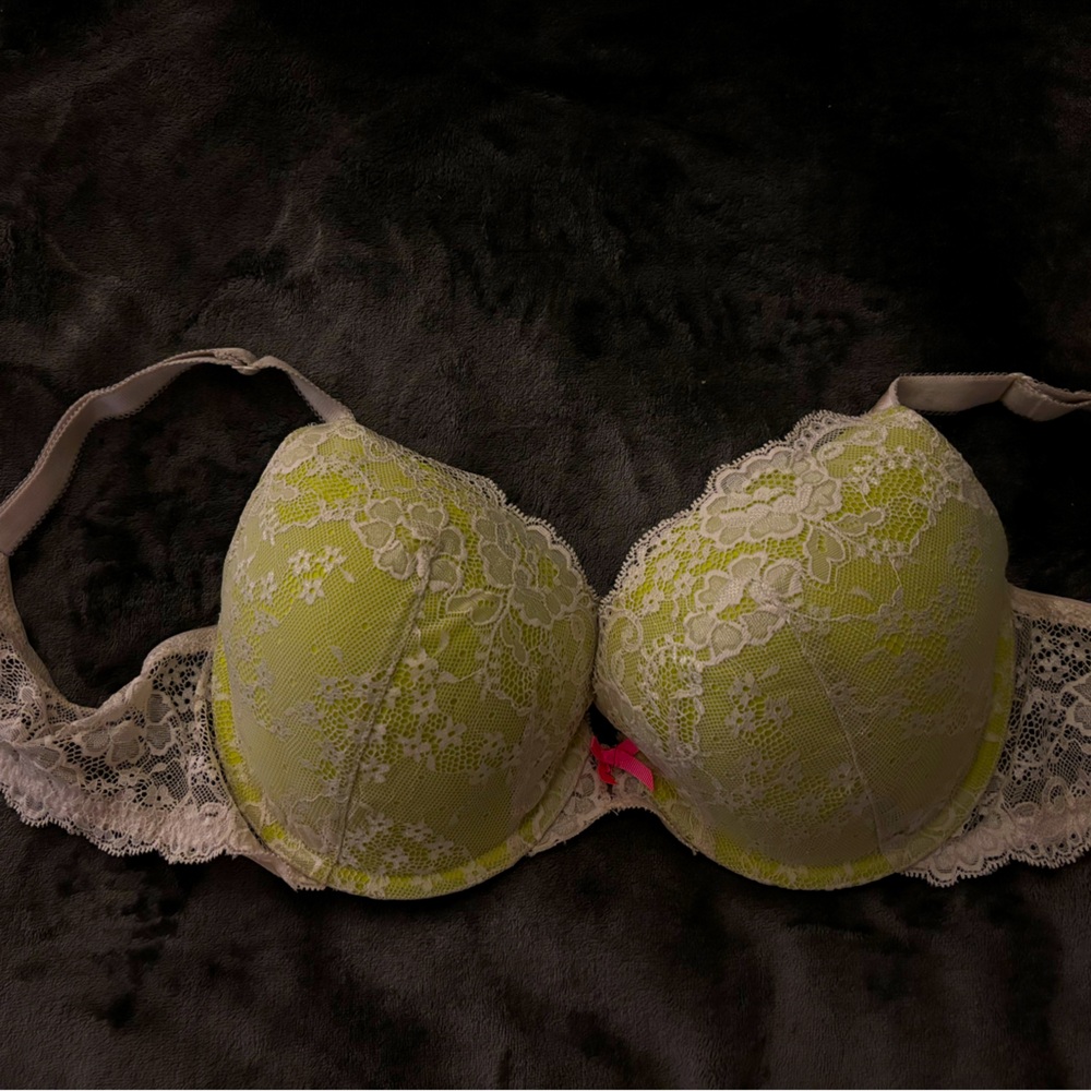 Victoria secret bra 38c